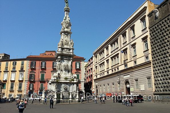 Piazza del Gesù Nuovo in Naples